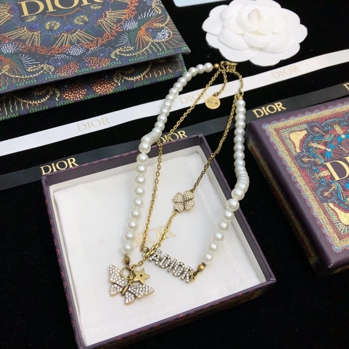 Classic Christian Dior Necklaces 232432