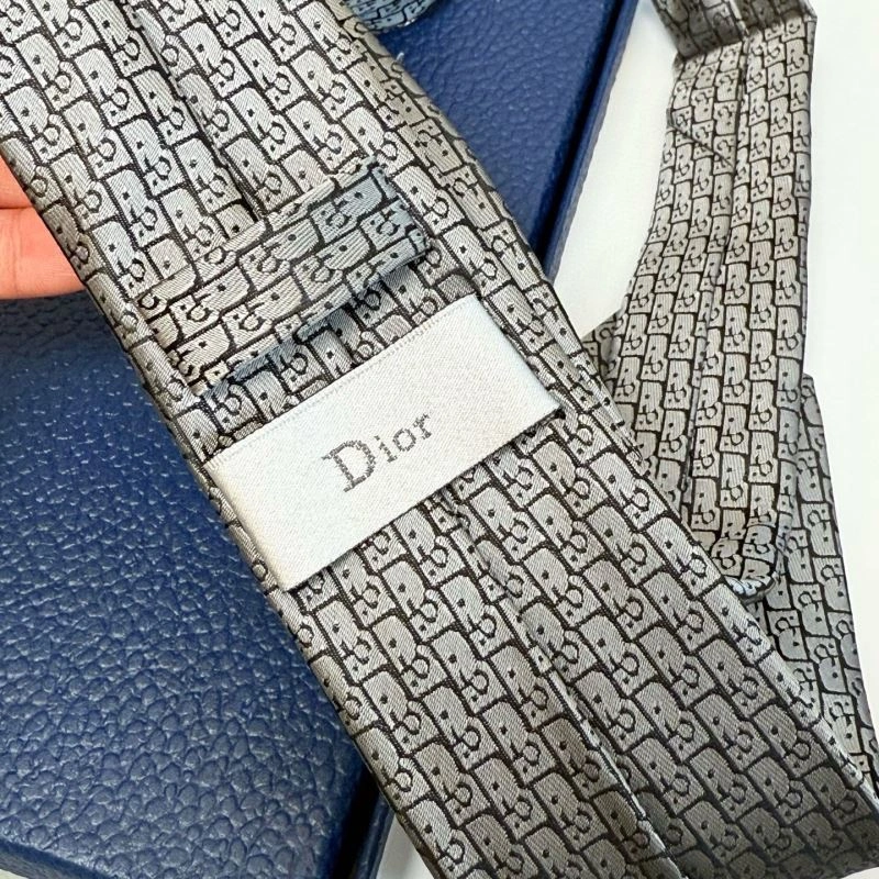 Flexible Christian Dior Neckties 268984