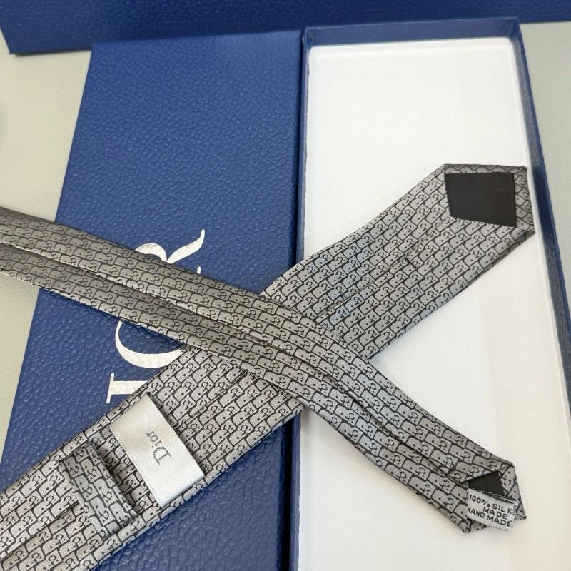 Flexible Christian Dior Neckties 268984