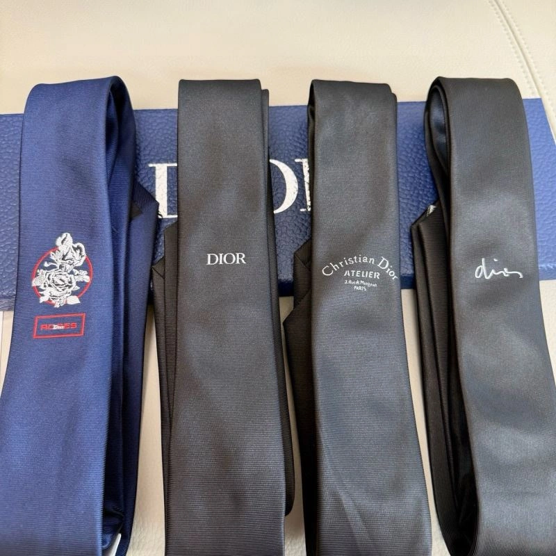 Christian Dior Neckties GoodFit 268972