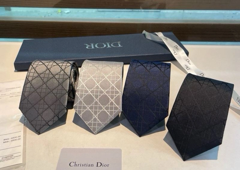 Christian Dior Neckties Refined 268971