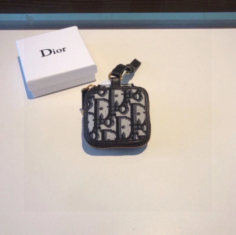 Christian Dior Ornaments Sophisticated 269249