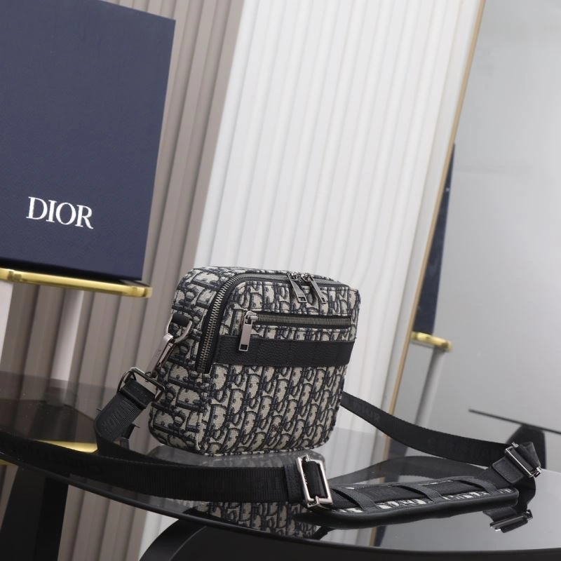 RelaxedFit Christian Dior Other Bags 76348