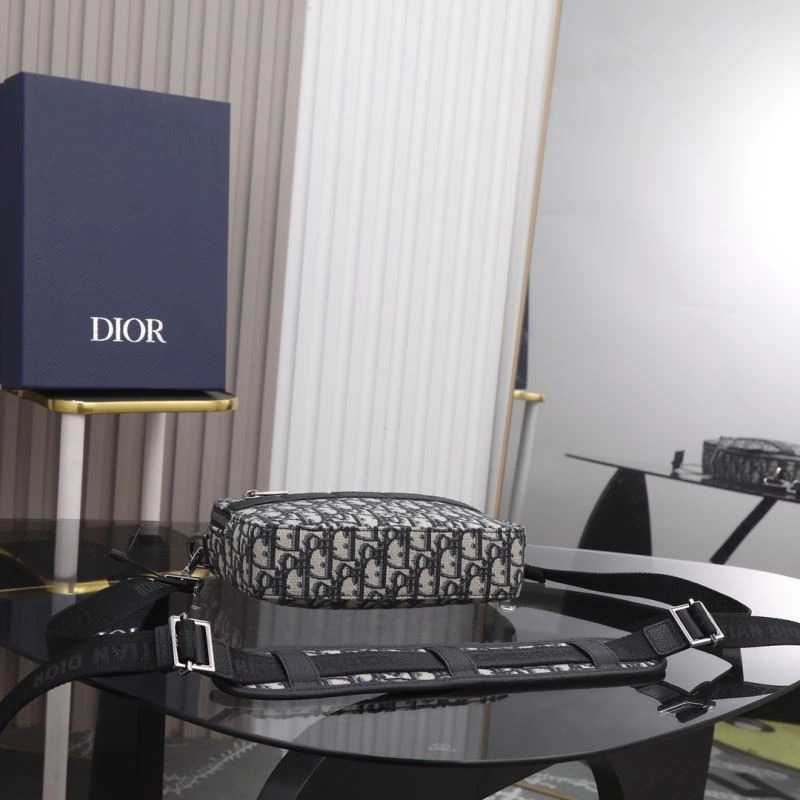 RelaxedFit Christian Dior Other Bags 76348