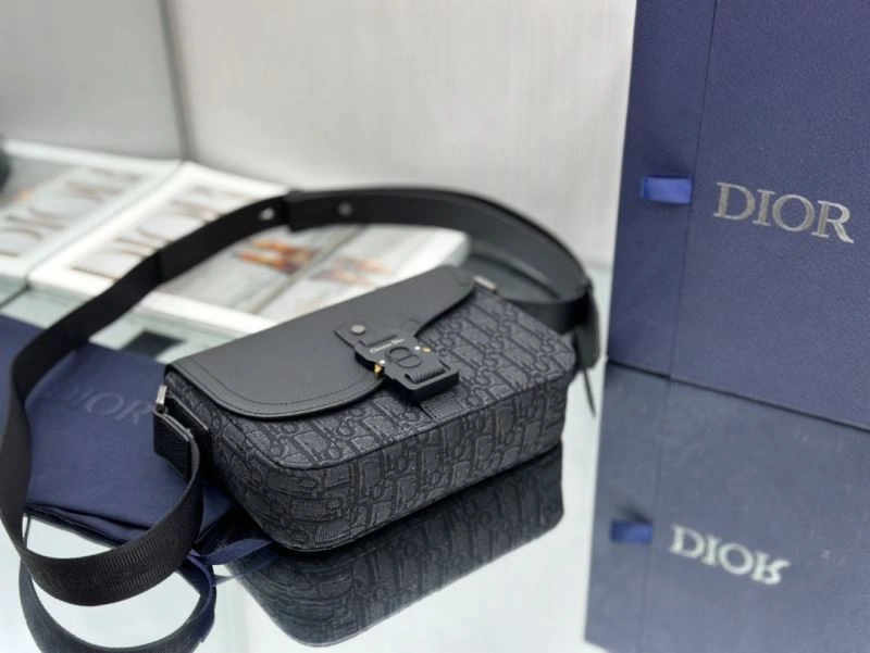 Bright Christian Dior Other Bags 76329