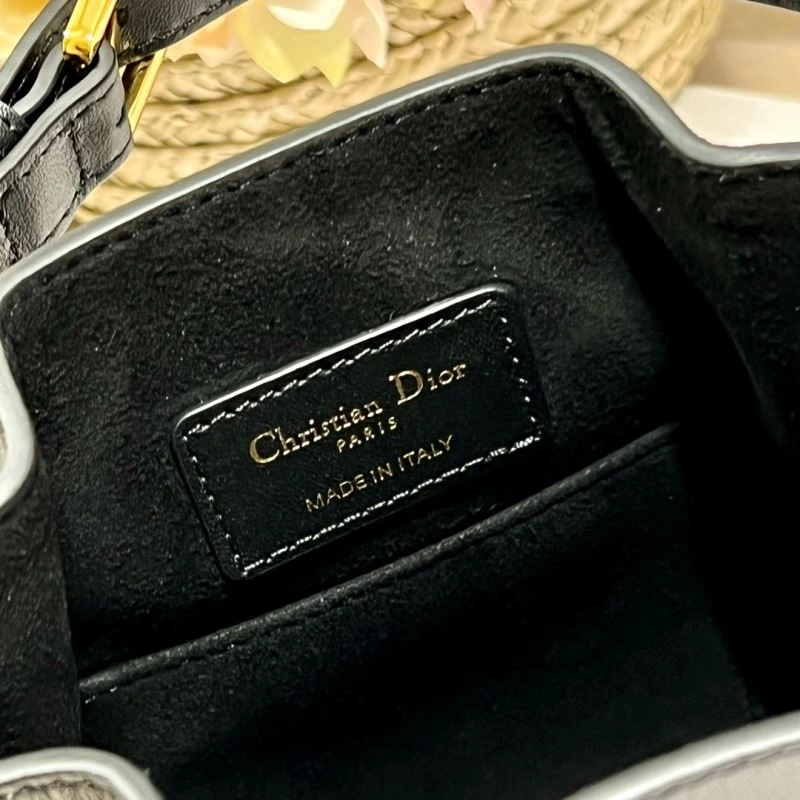 Effortless Christian Dior Other Bags 76312