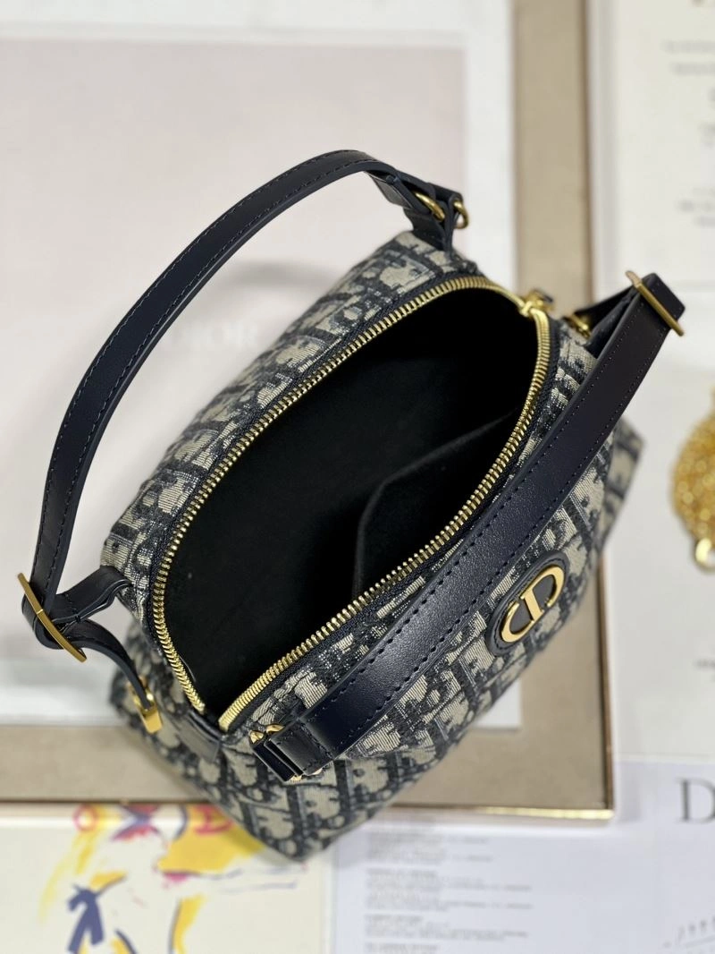 Contemporary Christian Dior Other Bags 76294