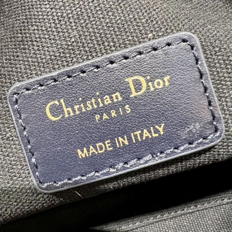 Contemporary Christian Dior Other Bags 76294