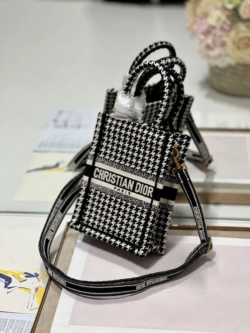 Durable Christian Dior Other Bags 76295