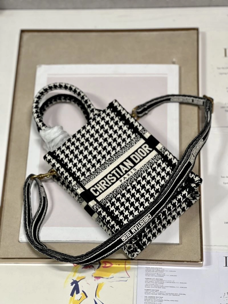 Durable Christian Dior Other Bags 76295