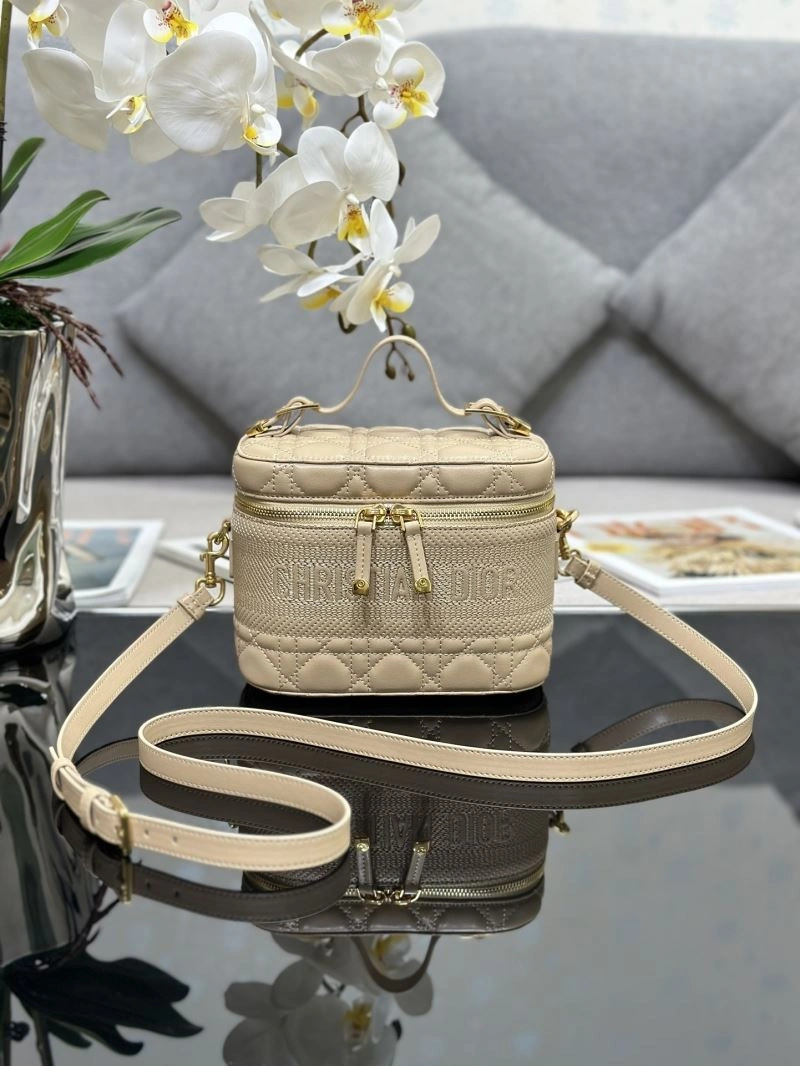 EyeCatching Christian Dior Other Bags 76296
