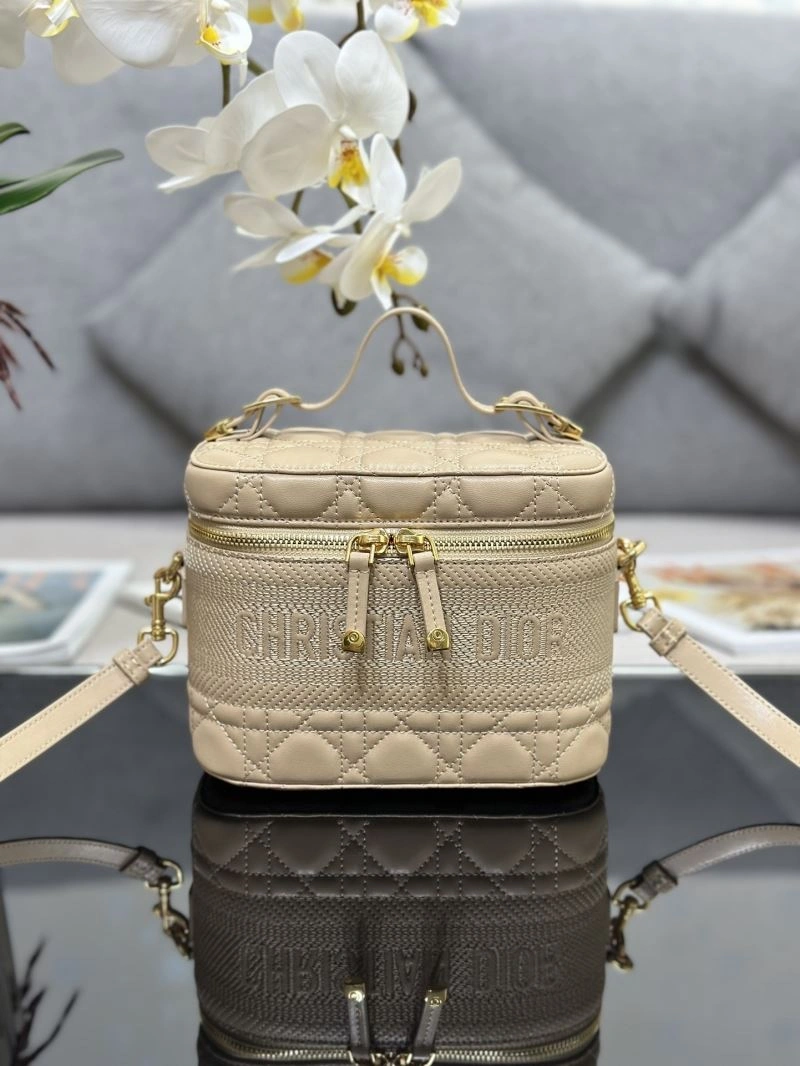 EyeCatching Christian Dior Other Bags 76296