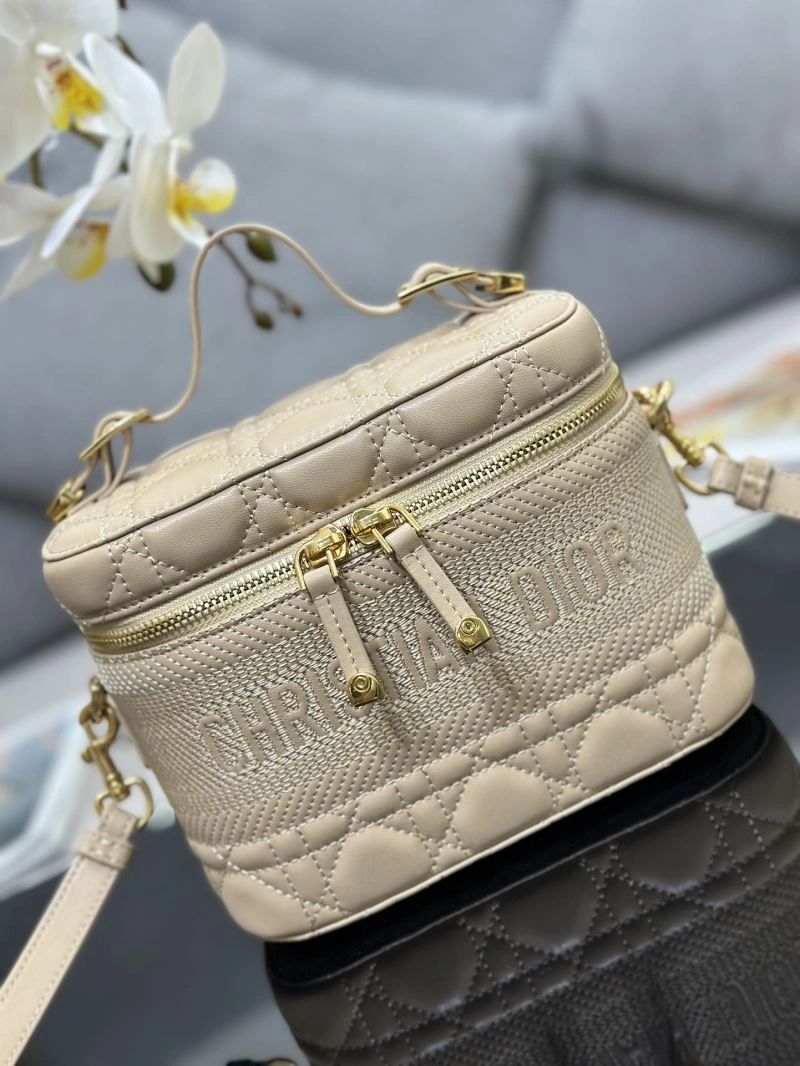 EyeCatching Christian Dior Other Bags 76296