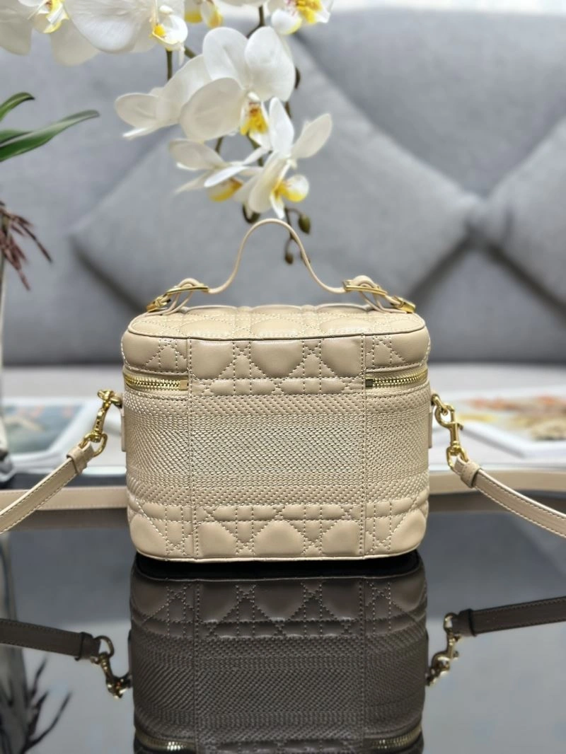 EyeCatching Christian Dior Other Bags 76296