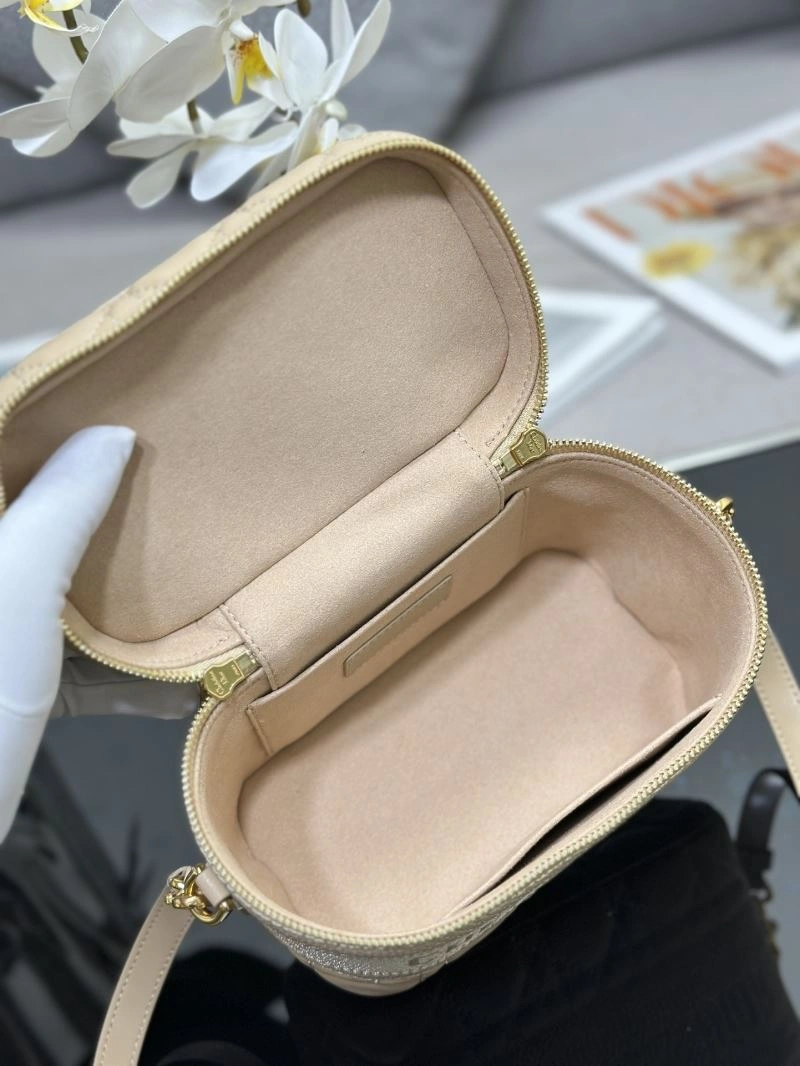 EyeCatching Christian Dior Other Bags 76296