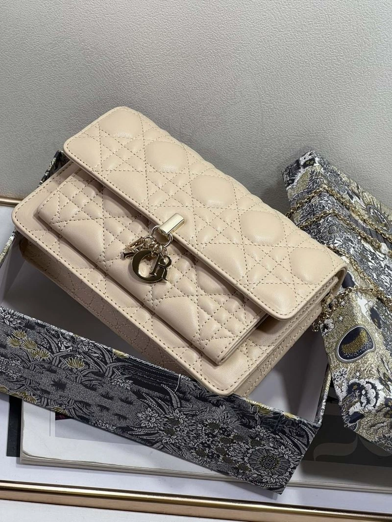 Christian Dior Other Bags Durable 75879