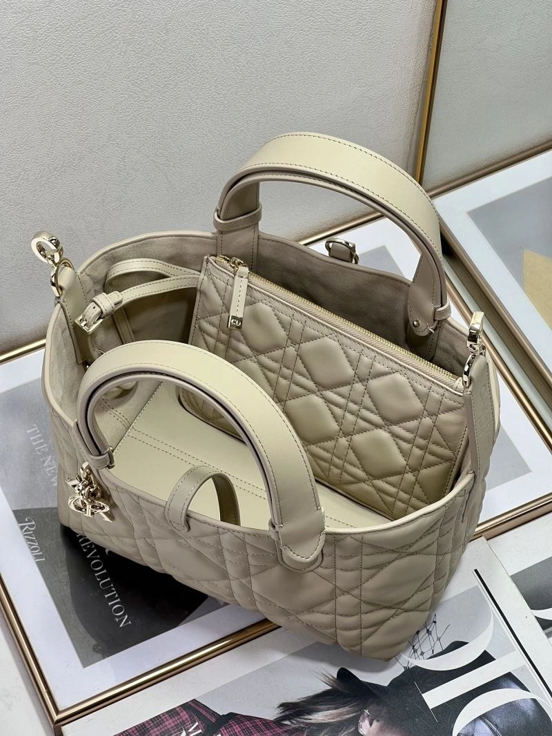 SmoothTexture Christian Dior Other Bags 75856