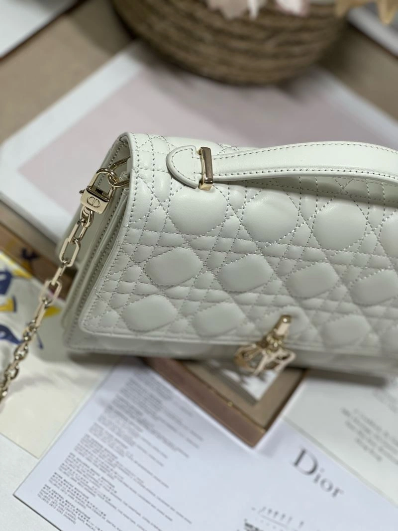 Christian Dior Other Bags WeatherProof 75850