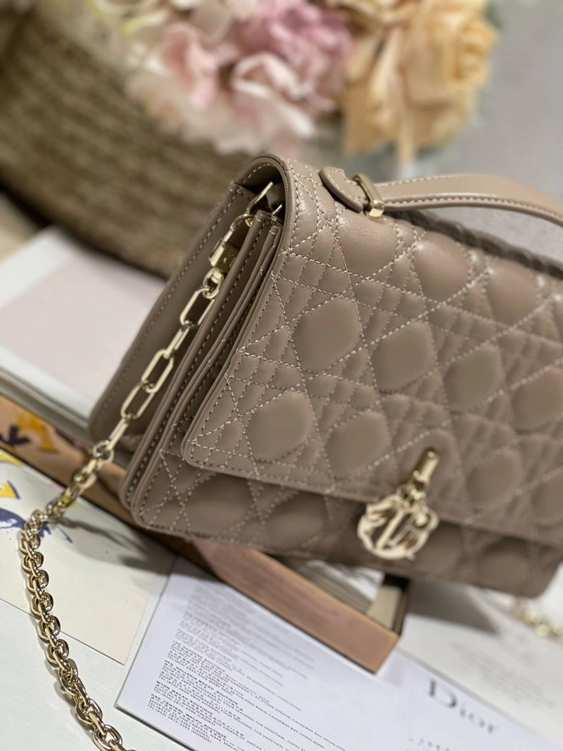 Christian Dior Other Bags OnTrend 75839