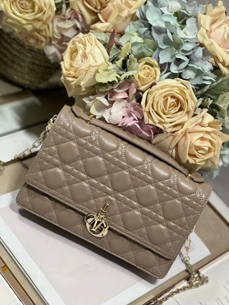 Christian Dior Other Bags OnTrend 75839