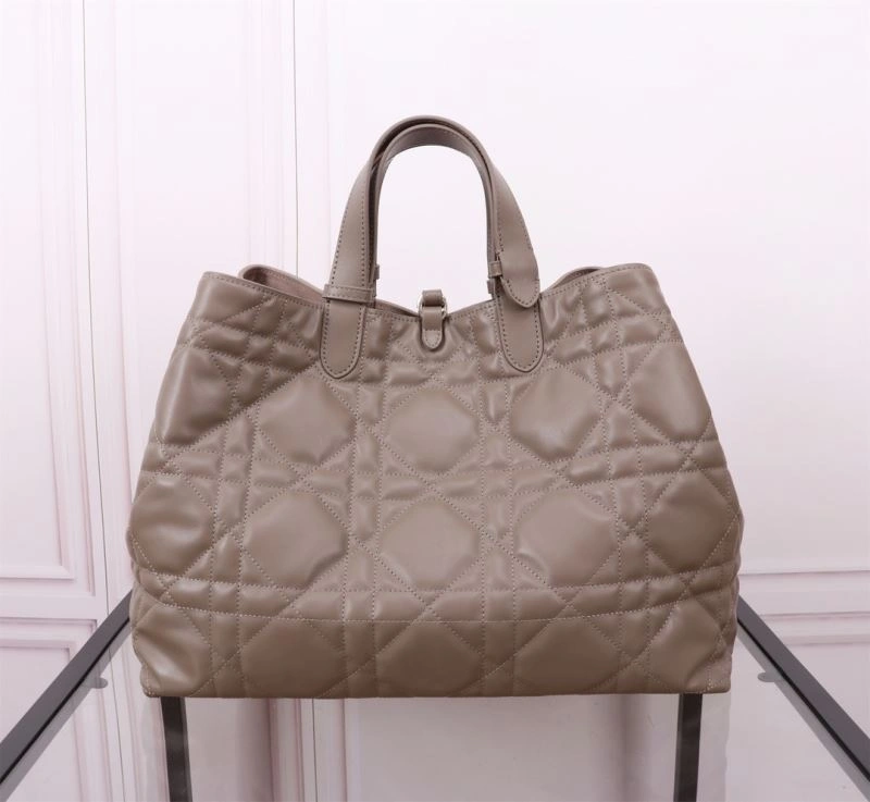 Christian Dior Other Bags FashionForward 75817