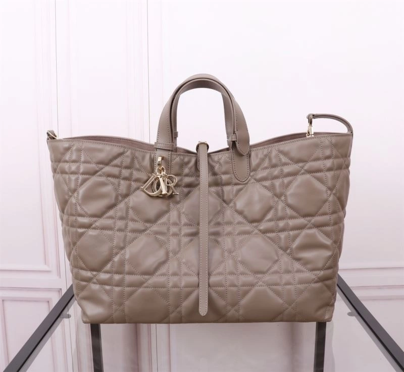 Christian Dior Other Bags FashionForward 75817