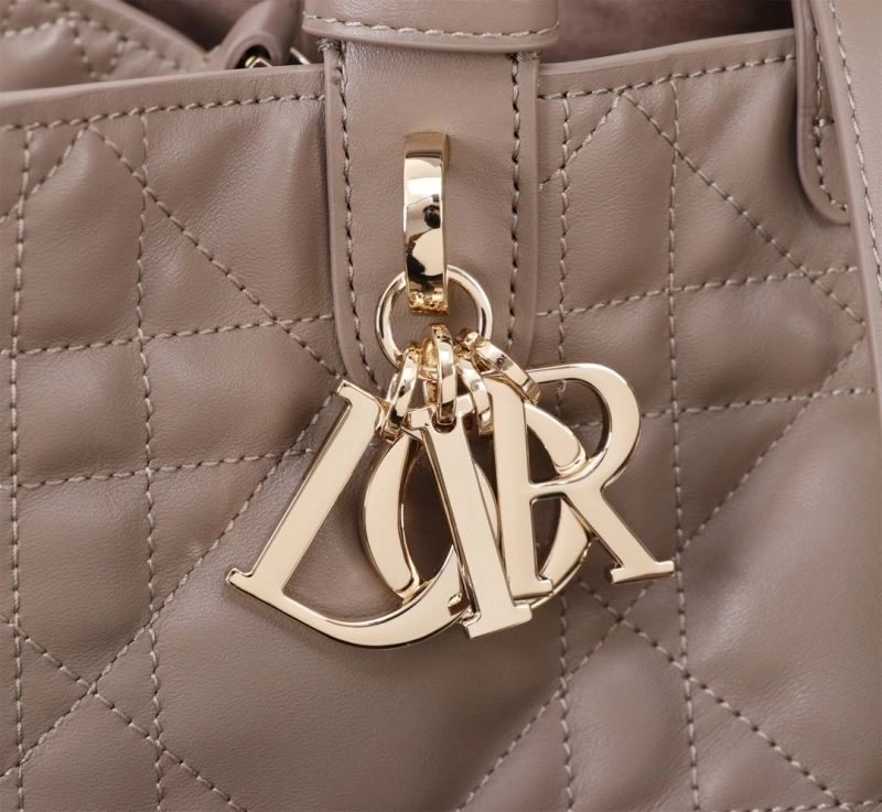 Youthful Christian Dior Other Bags 75816