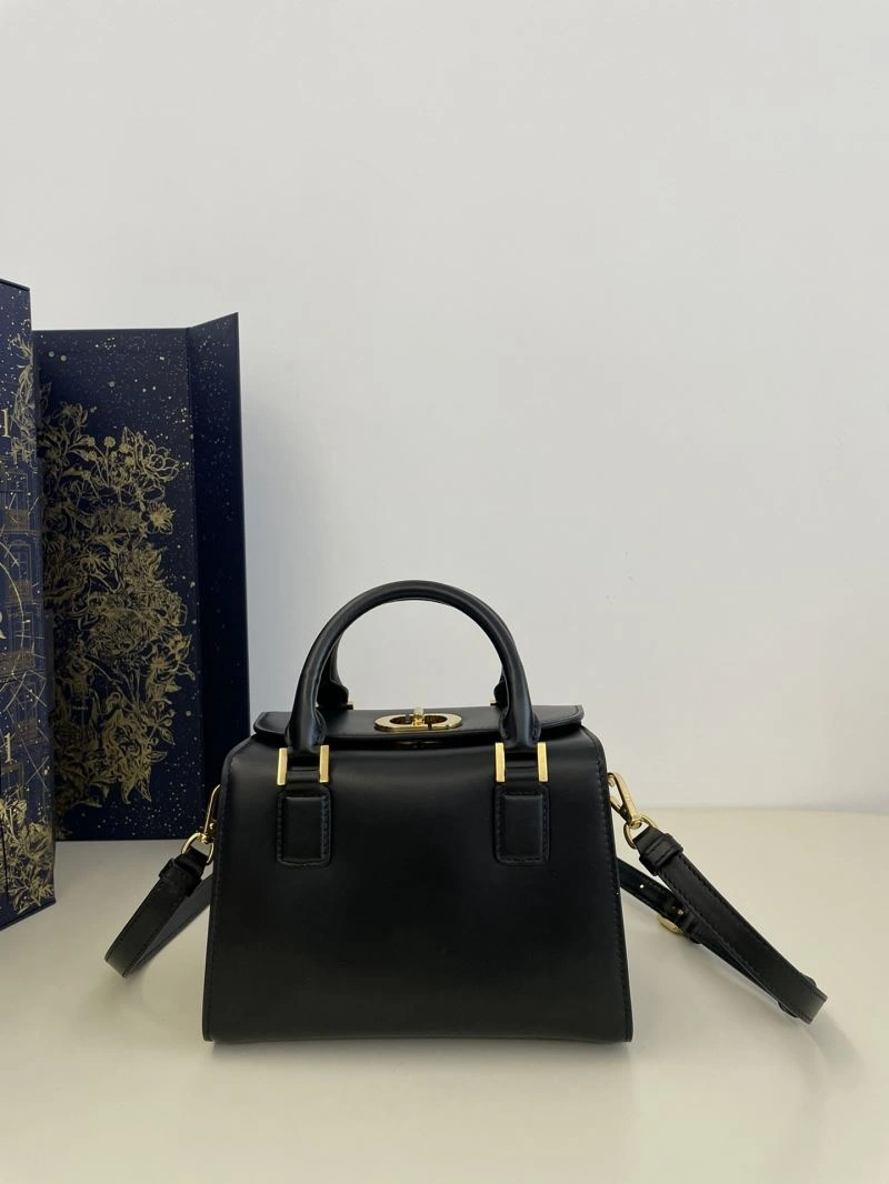 Christian Dior Other Bags Vibrant 75788