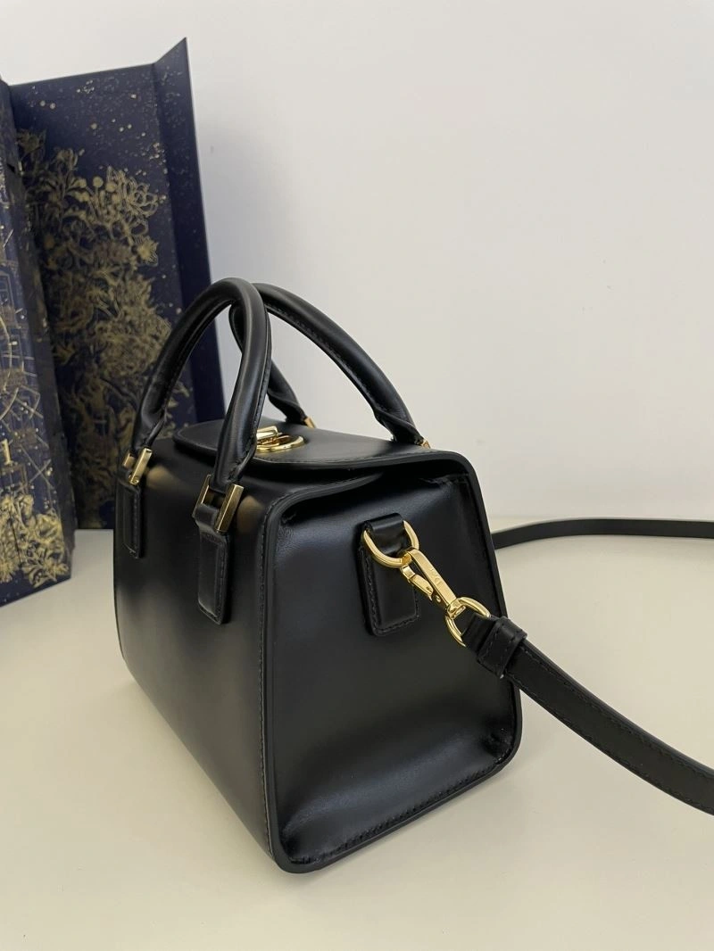 Christian Dior Other Bags Vibrant 75788