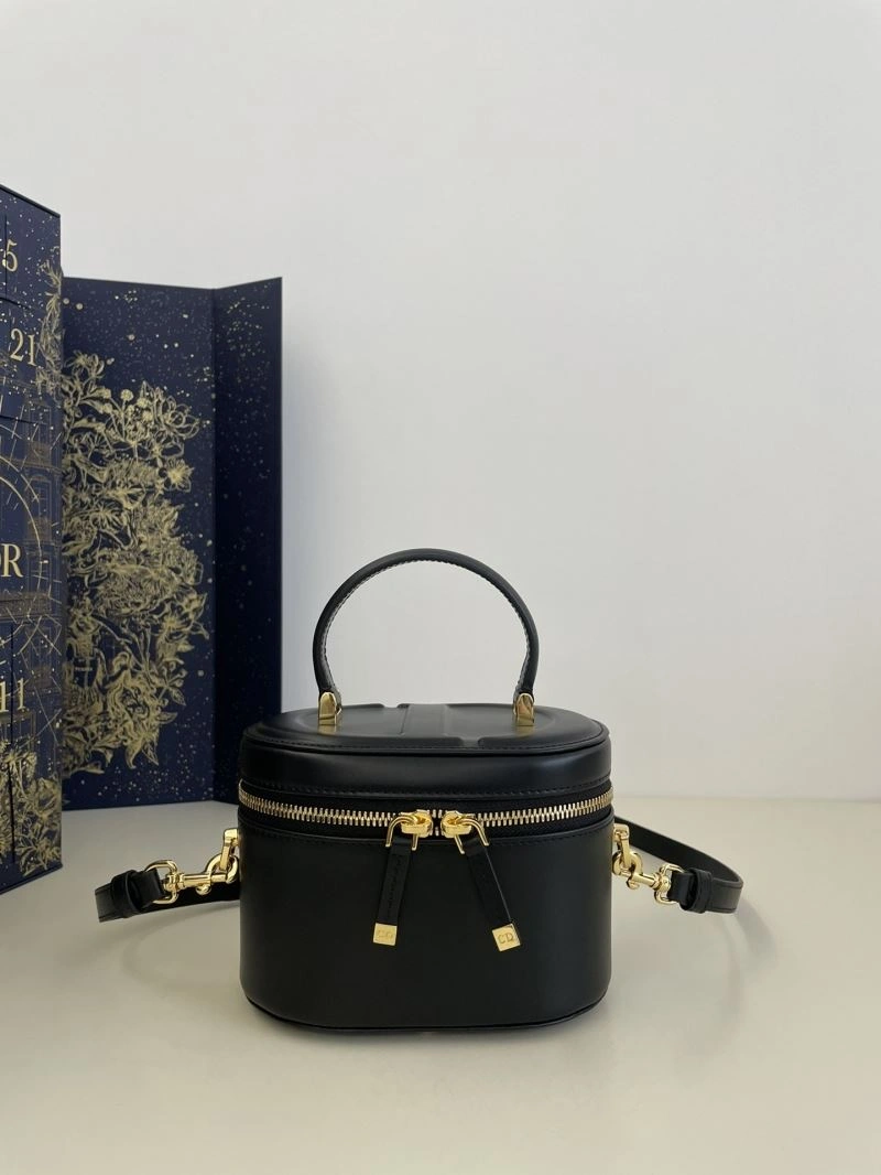 Trendsetting Christian Dior Other Bags 75803