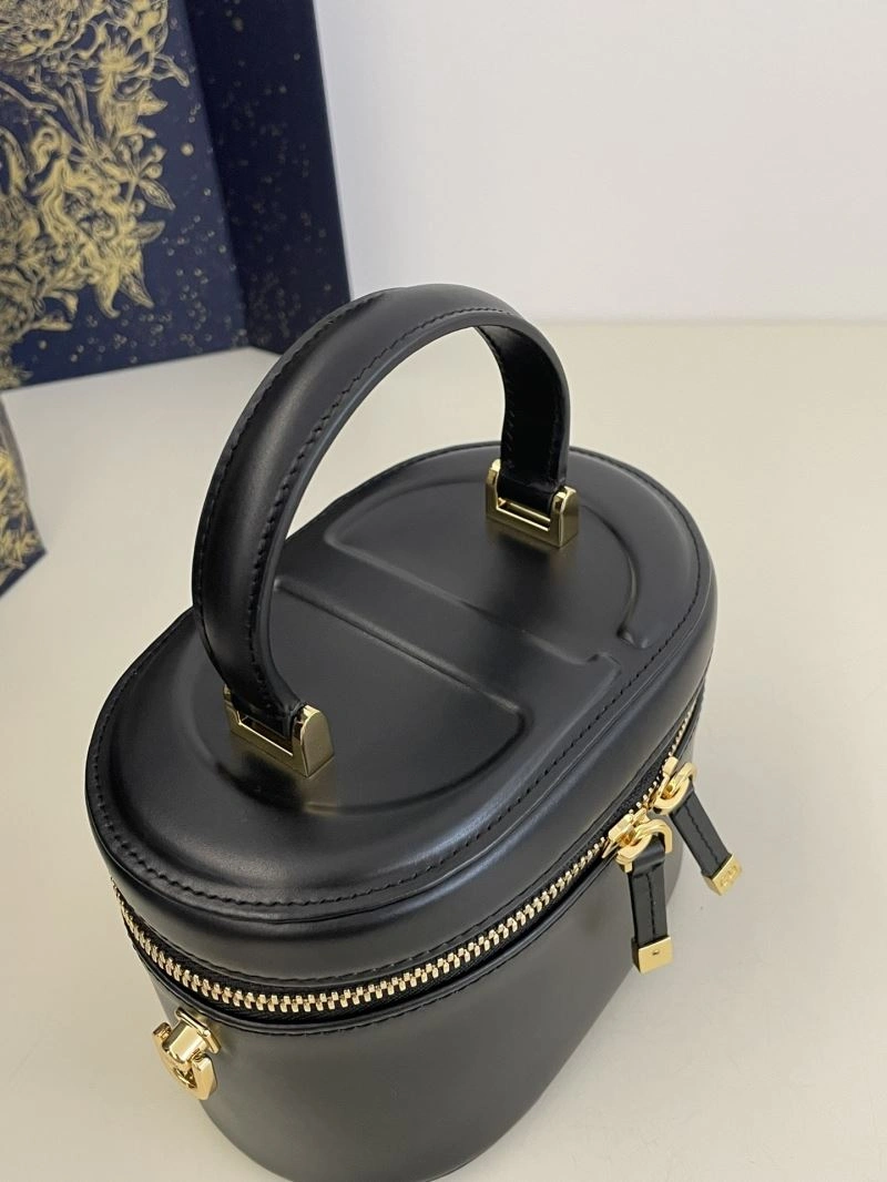 Trendsetting Christian Dior Other Bags 75803