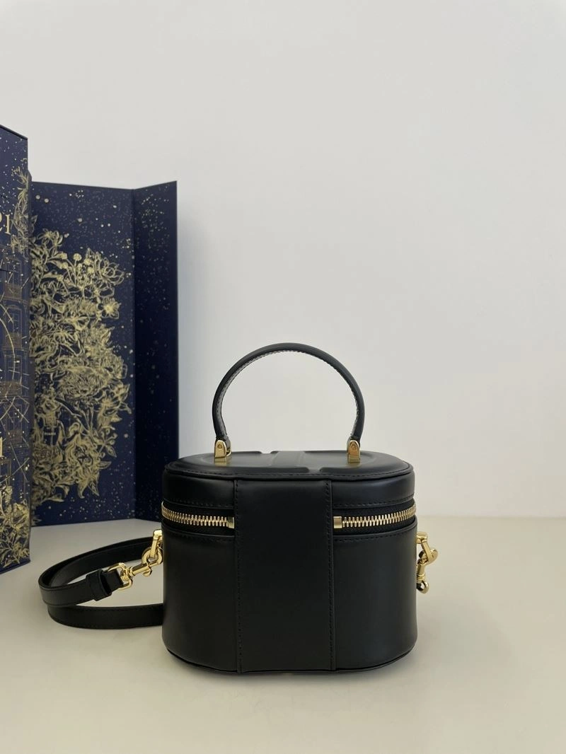 Trendsetting Christian Dior Other Bags 75803