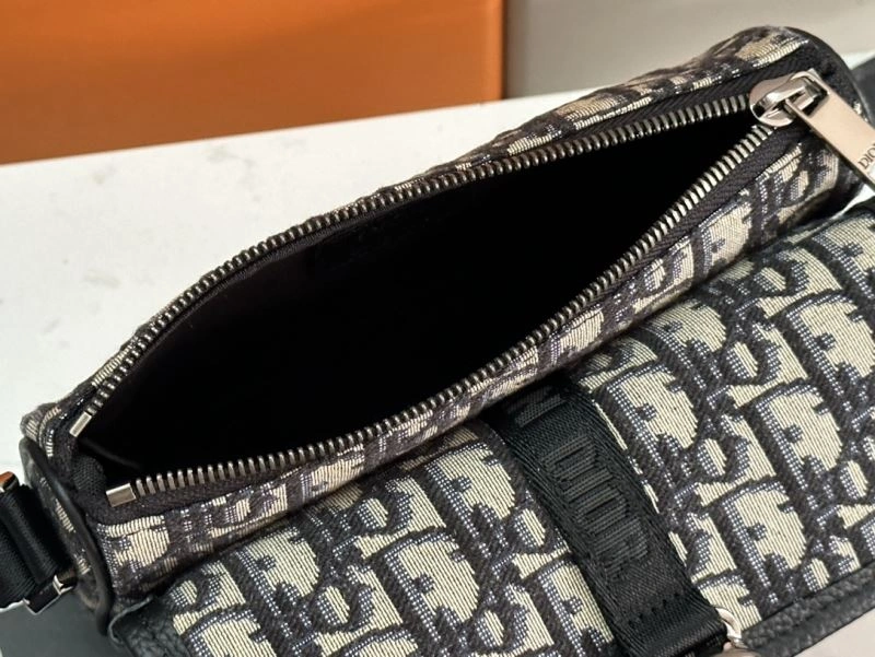 Efficient Christian Dior Other Bags 75813