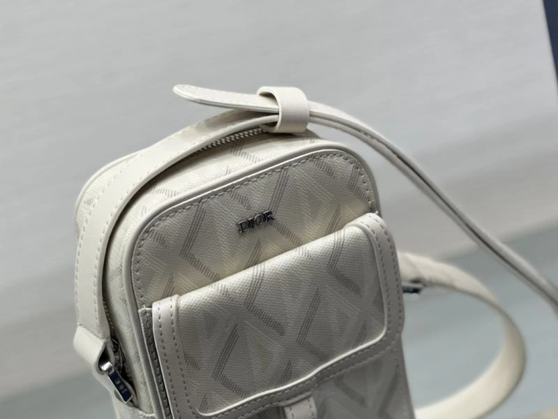 Christian Dior Other Bags ZipUp 75780