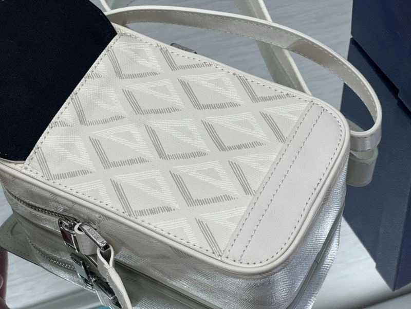 Christian Dior Other Bags ZipUp 75780