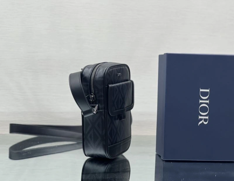 Snug Christian Dior Other Bags 75778