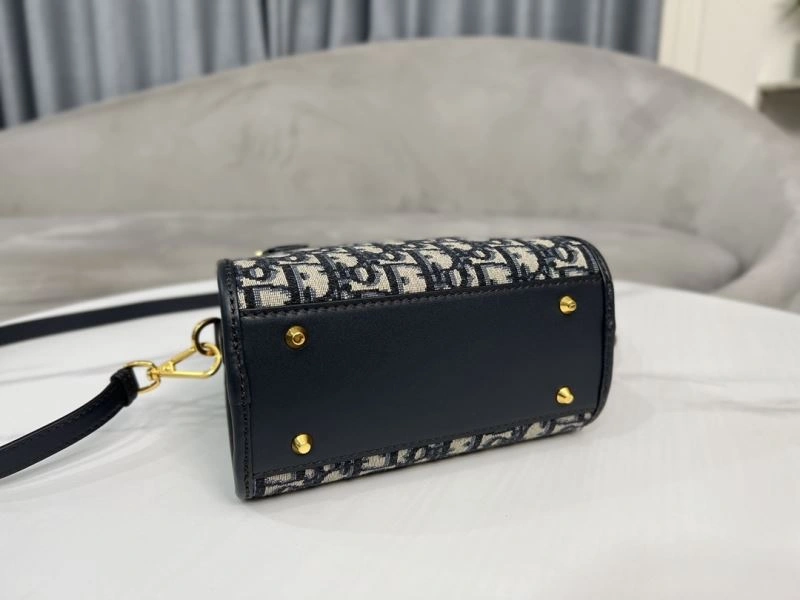 Christian Dior Other Bags OnTrend 75760