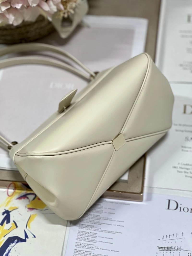Sophisticated Christian Dior Other Bags 75754