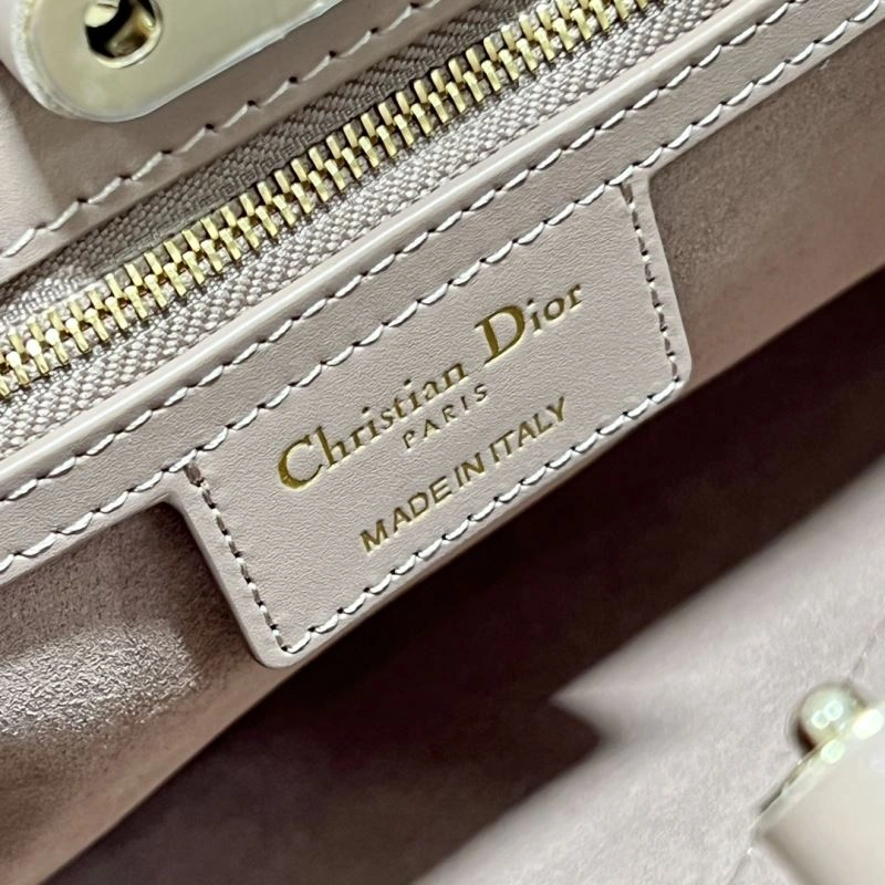 Christian Dior Other Bags Comfortable 75743