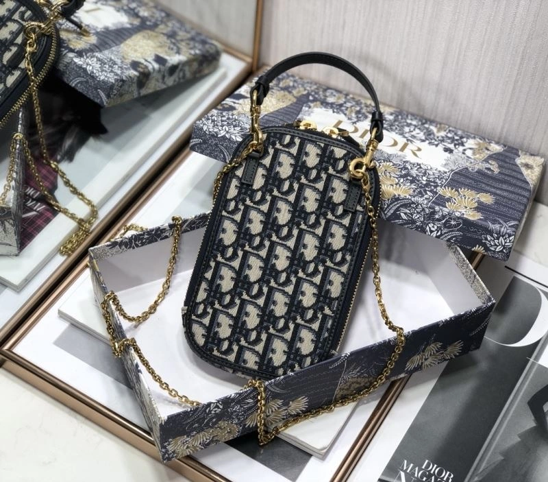 WellDesigned Christian Dior Other Bags 75744