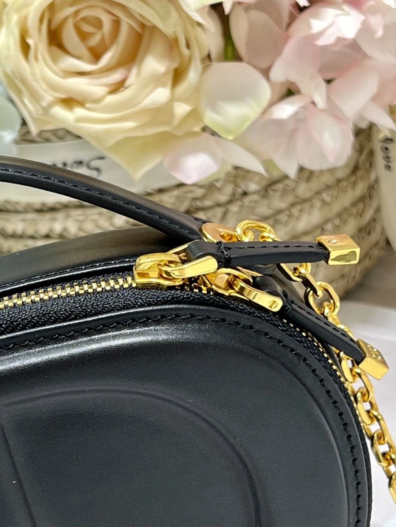 Efficient Christian Dior Other Bags 75727