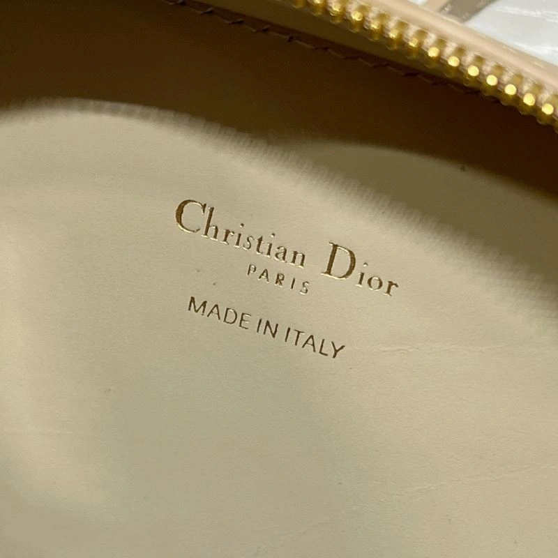 Christian Dior Other Bags WellDesigned 75717