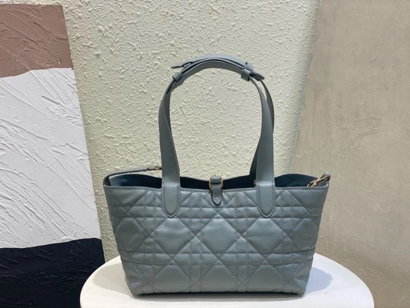 EyeCatching Christian Dior Other Bags 75732