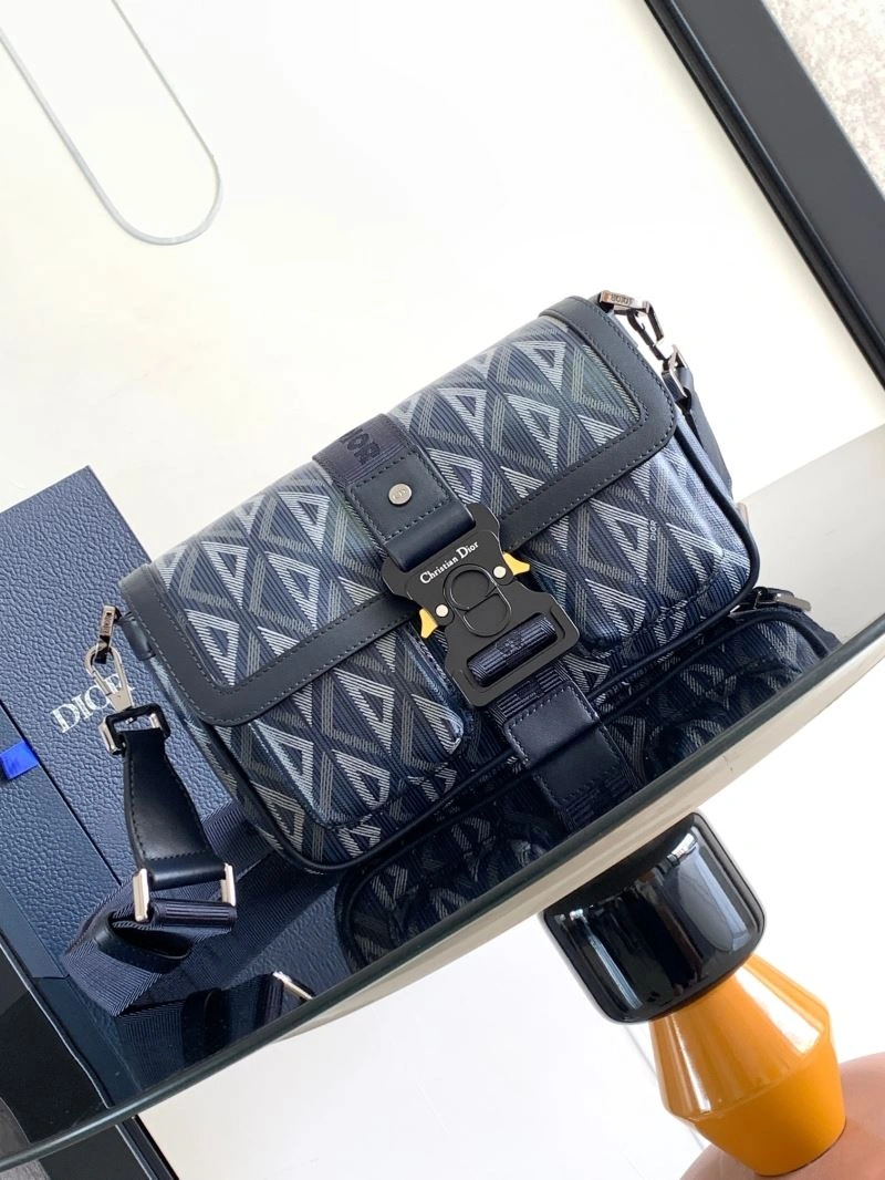 Cozy Christian Dior Other Bags 74063