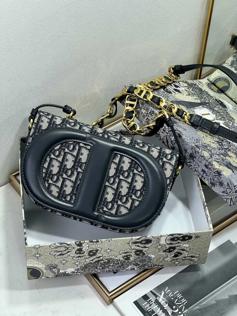 Resilient Christian Dior Other Bags 74024