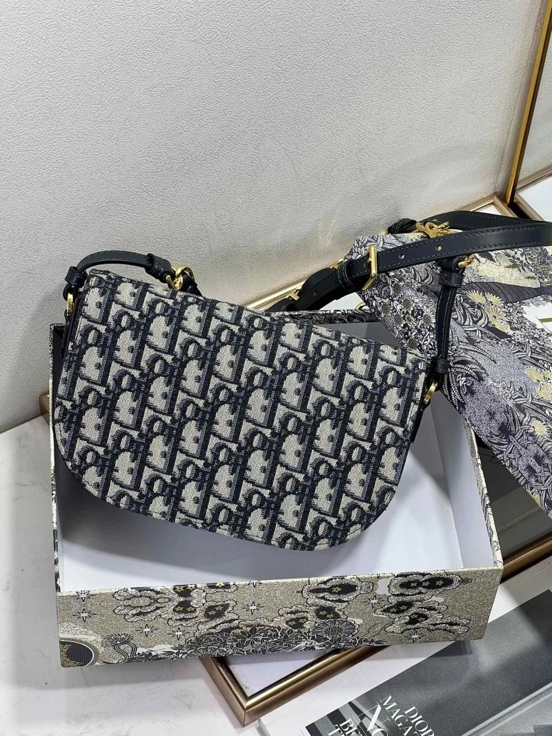 Resilient Christian Dior Other Bags 74024