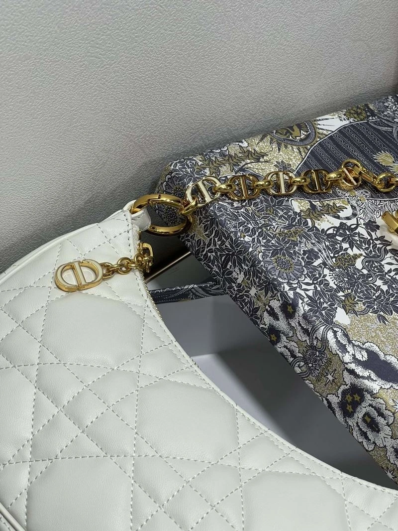Trendy Christian Dior Other Bags 74009