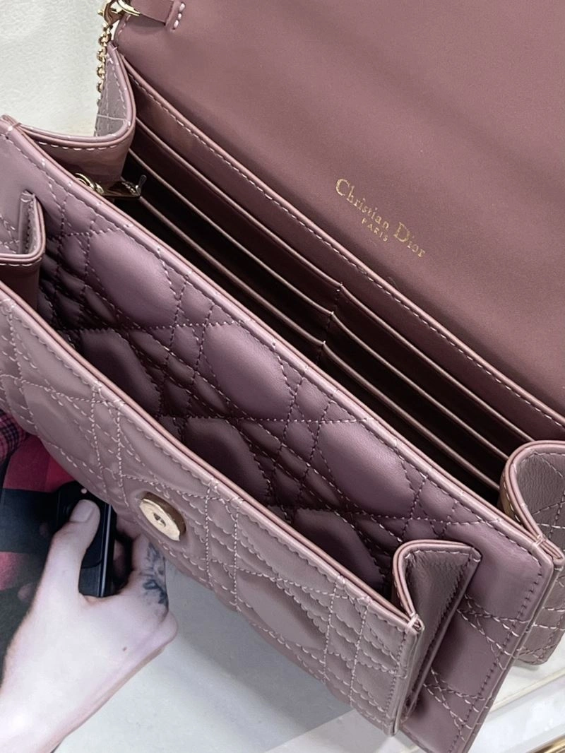 WellDesigned Christian Dior Other Bags 74002