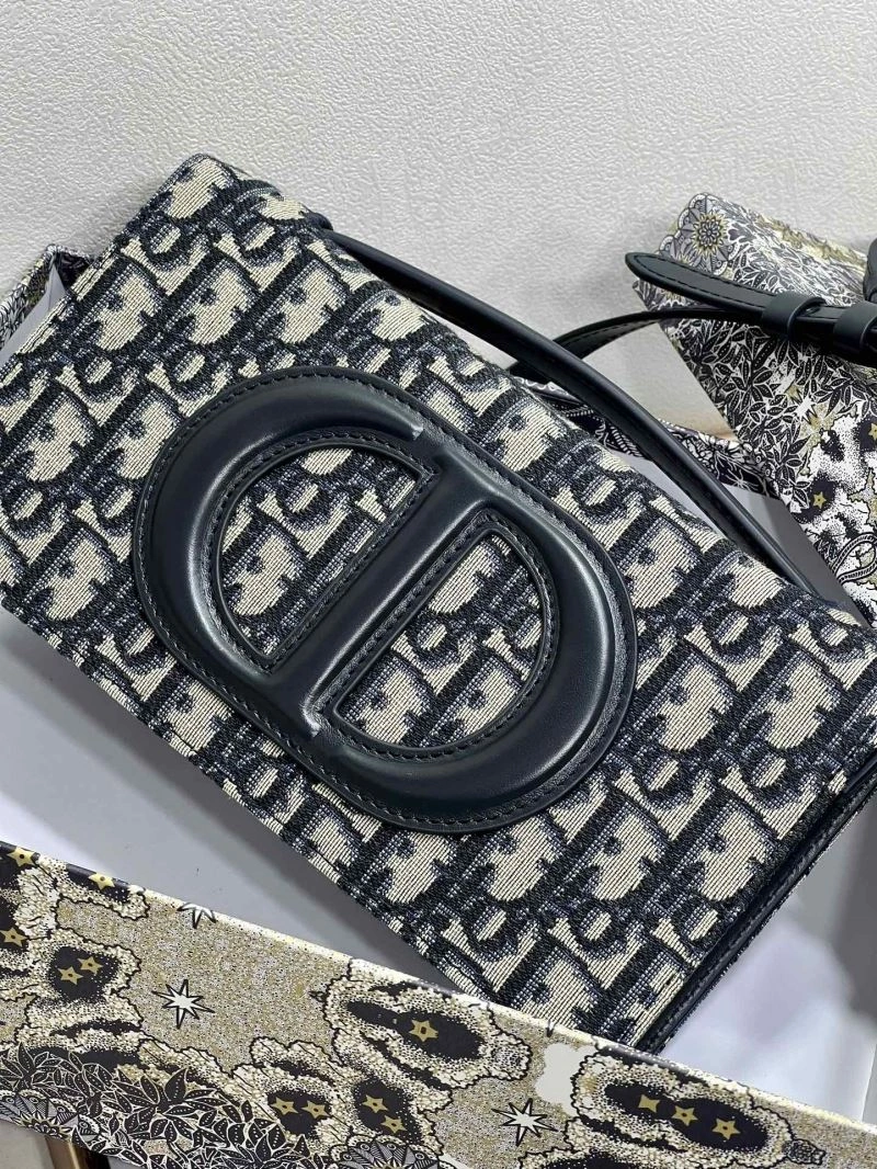 Premium Christian Dior Other Bags 74039