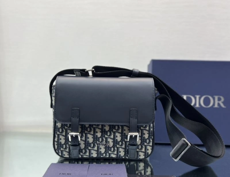 Bold Christian Dior Other Bags 73994